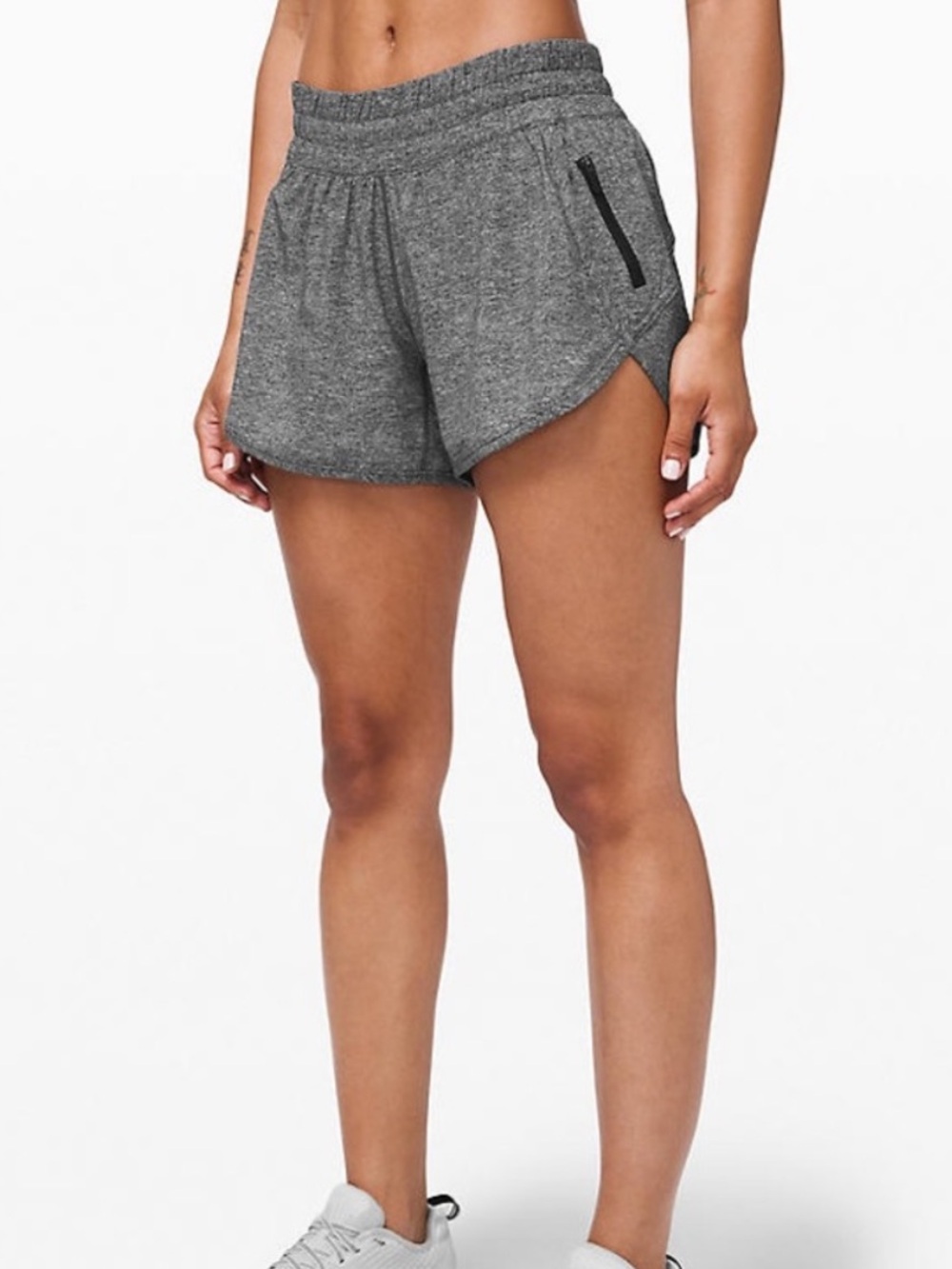 Lululemon. Lululemon Tracker LR
Short 4" Shorts. Size 6.